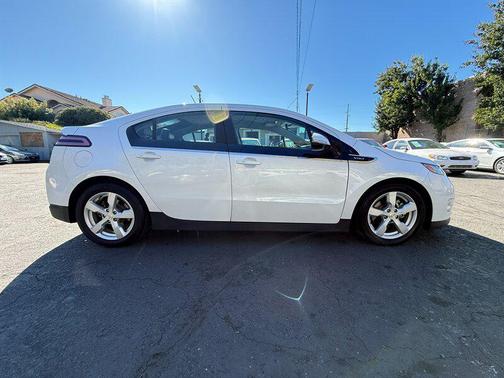 2015 Chevrolet Volt Base