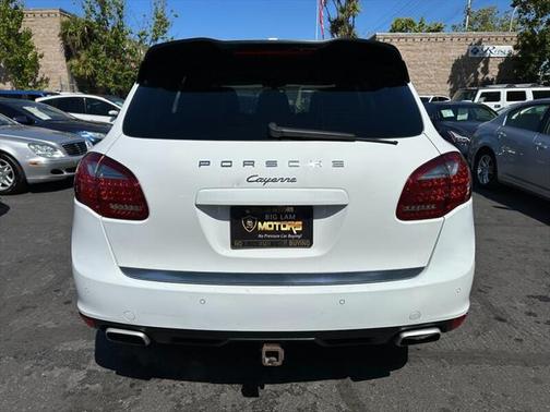 2013 Porsche Cayenne Base