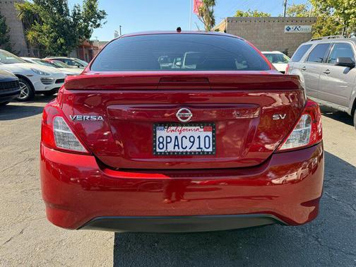 2018 Nissan Versa 1.6 SV