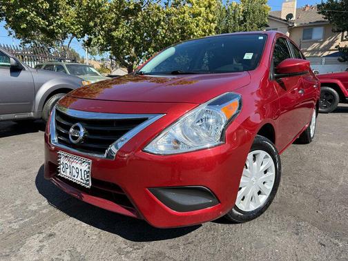 2018 Nissan Versa 1.6 SV