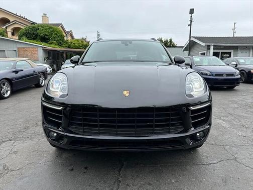2018 Porsche Macan Base