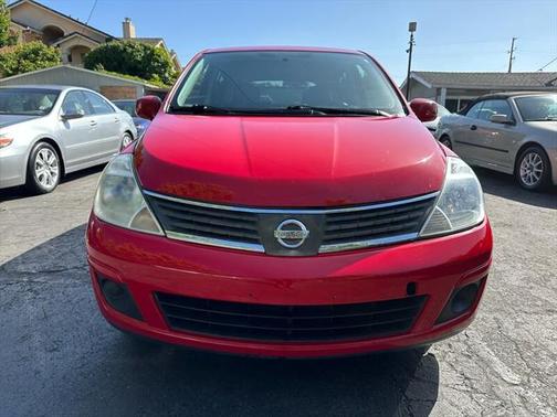 2009 Nissan Versa 1.8 S