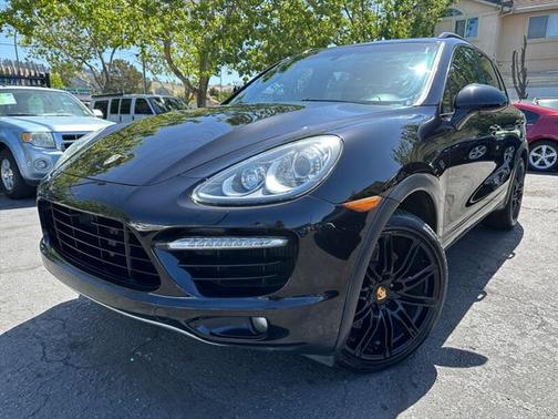 2012 Porsche Cayenne Turbo