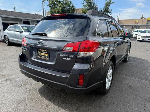 2013 Subaru Outback 2.5i Premium