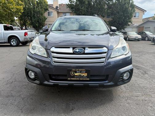 2013 Subaru Outback 2.5i Premium