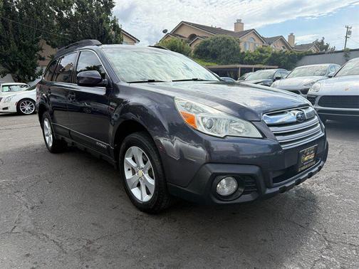 2013 Subaru Outback 2.5i Premium