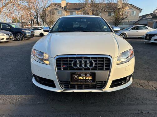2005 Audi S4 4.2 quattro