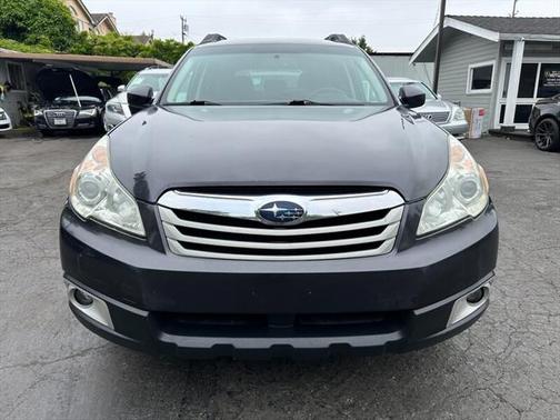 2010 Subaru Outback 2.5 i Premium