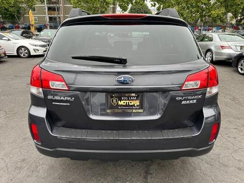 2010 Subaru Outback 2.5 i Premium