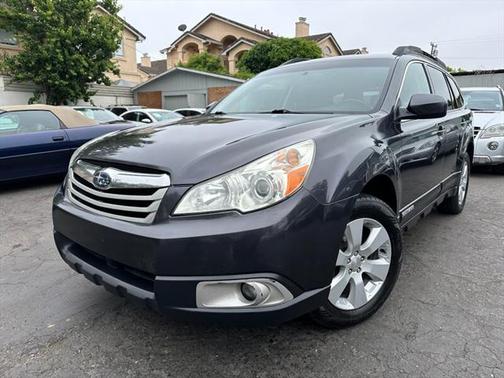 2010 Subaru Outback 2.5 i Premium