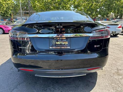 2014 Tesla Model S 85