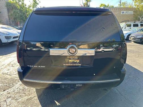 2007 Cadillac Escalade Base