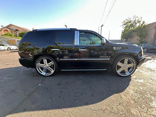 2007 Cadillac Escalade Base