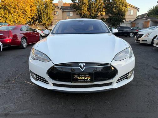 2013 Tesla Model S 