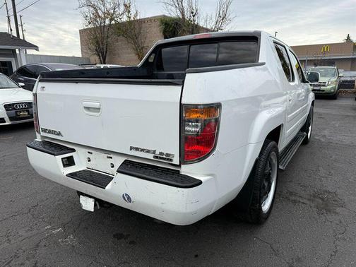 2006 Honda Ridgeline EX-L w/Navi