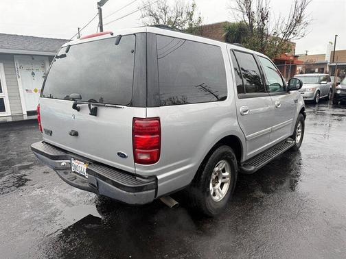 2002 Ford Expedition XLT