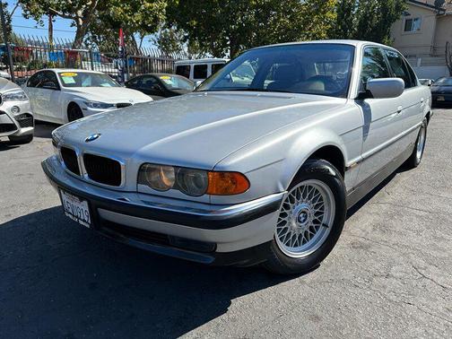 1999 BMW 740 740iL