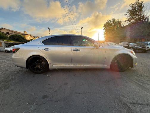 2008 Lexus LS 460 Base