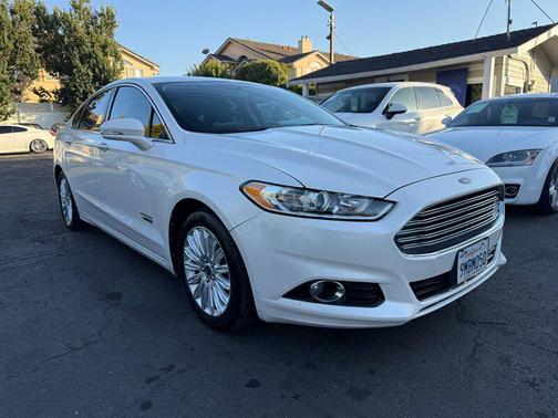 2013 Ford Fusion Energi Titanium