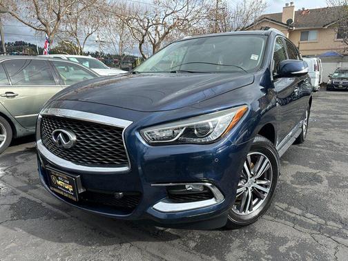 2017 INFINITI QX60 Base