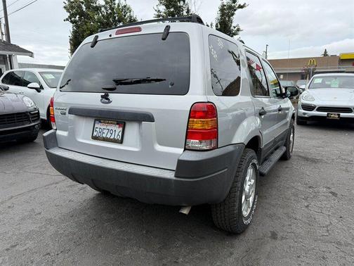 2003 Ford Escape XLT