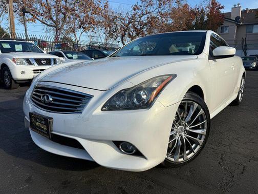 2013 INFINITI G37 Sport
