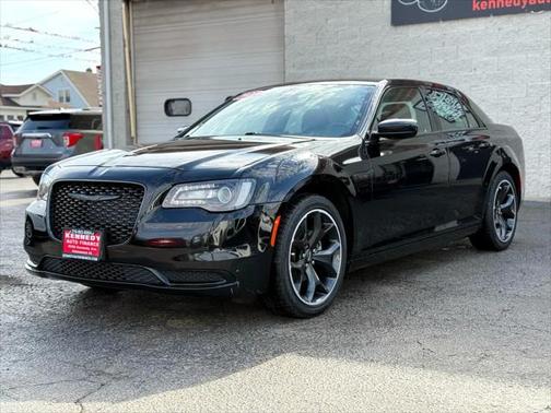 2021 Chrysler 300 Touring
