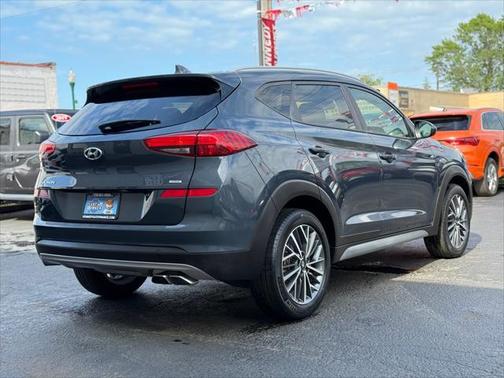 2021 Hyundai TUCSON SEL