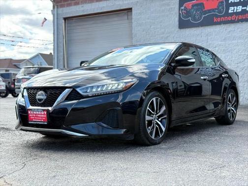 2023 Nissan Maxima SV Xtronic CVT