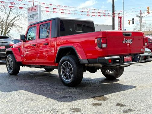 2023 Jeep Gladiator Overland