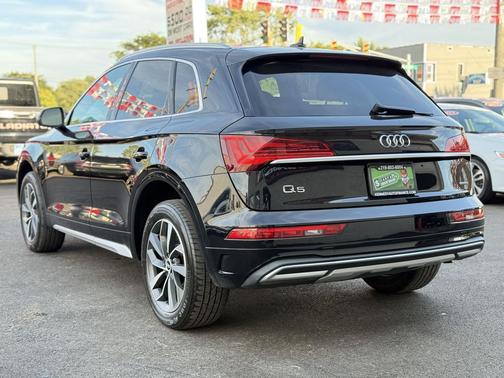 2021 Audi Q5 45 Premium Plus