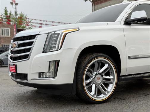 2016 Cadillac Escalade Premium