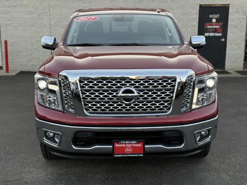 2017 Nissan Titan SL