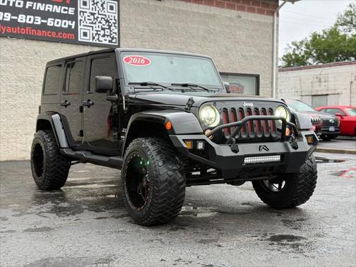 2016 Jeep Wrangler Unlimited Sahara