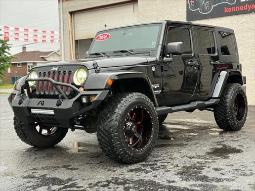 2016 Jeep Wrangler Unlimited Sahara