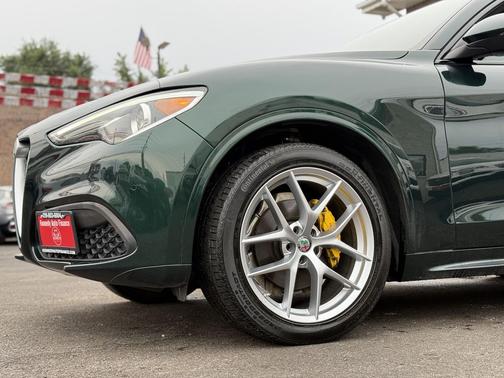 2020 Alfa Romeo Stelvio Ti Sport