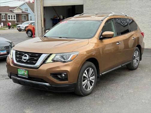 2017 Nissan Pathfinder SL
