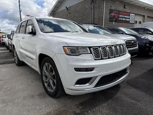 2019 Jeep Grand Cherokee Summit