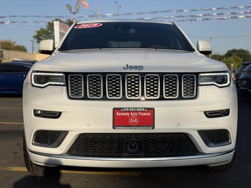 2019 Jeep Grand Cherokee Summit