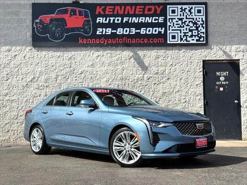 2023 Cadillac CT4 Premium Luxury