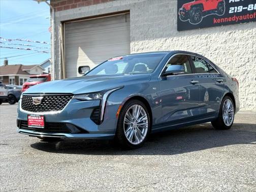2023 Cadillac CT4 Premium Luxury