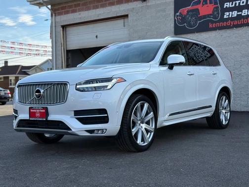 2018 Volvo XC90 T6 Inscription