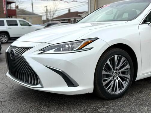 2020 Lexus ES 350 Premium