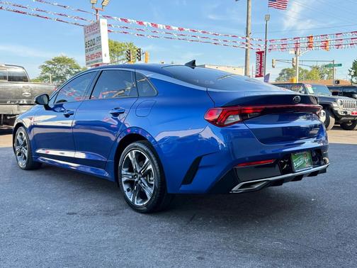 2021 Kia K5 EX