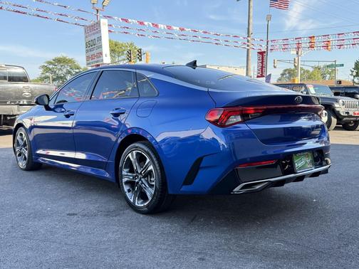 2021 Kia K5 EX