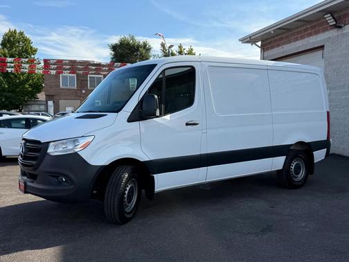 2023 Mercedes-Benz Sprinter 1500 Standard Roof 4-Cyl Gas