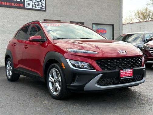 2022 Hyundai KONA SEL
