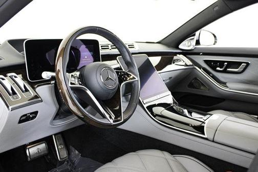 Blue 2024 Mercedes-Benz Maybach S 680 Base 4MATIC