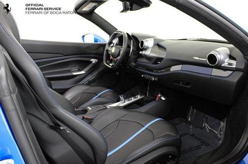 Blu Corsa 2023 Ferrari F8 Spider Base