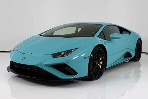 Blue 2021 Lamborghini Huracan EVO Base